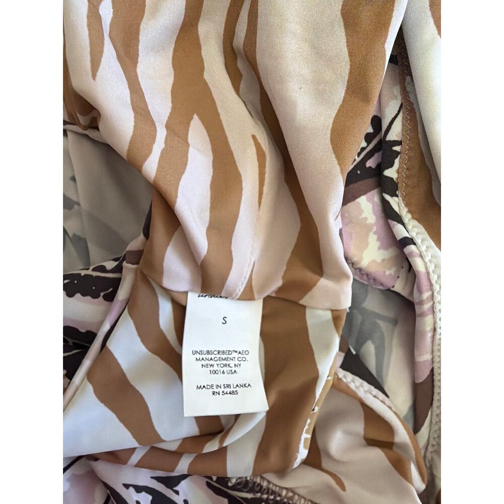 New unsubscribed one shoulder bikini top size small - Picture 4 of 4